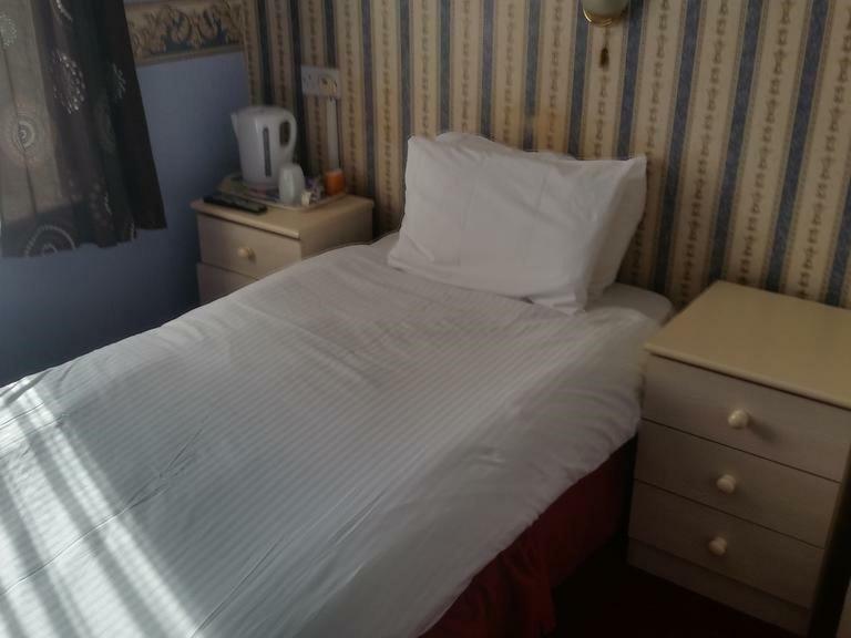 Pleasure Hotel By The Beach. Blackpool Habitación foto